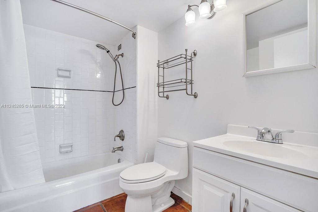 OCEAN PARK CONDO - Residential