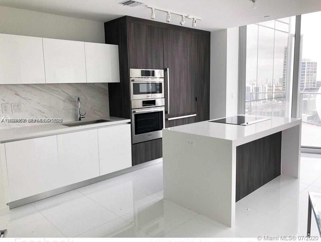 PARAMOUNT WORLD CENTER - Residential