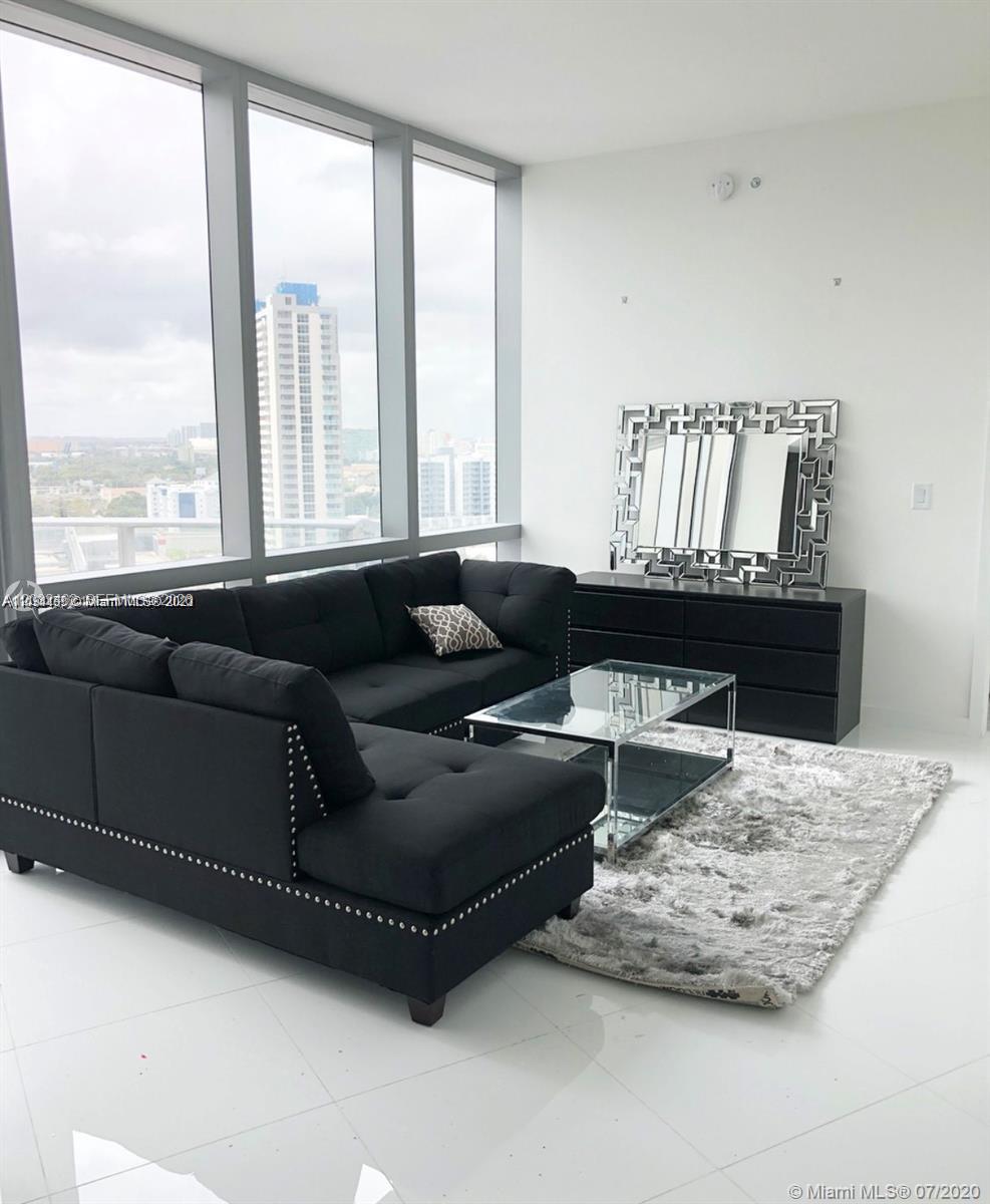 PARAMOUNT WORLD CENTER - Residential