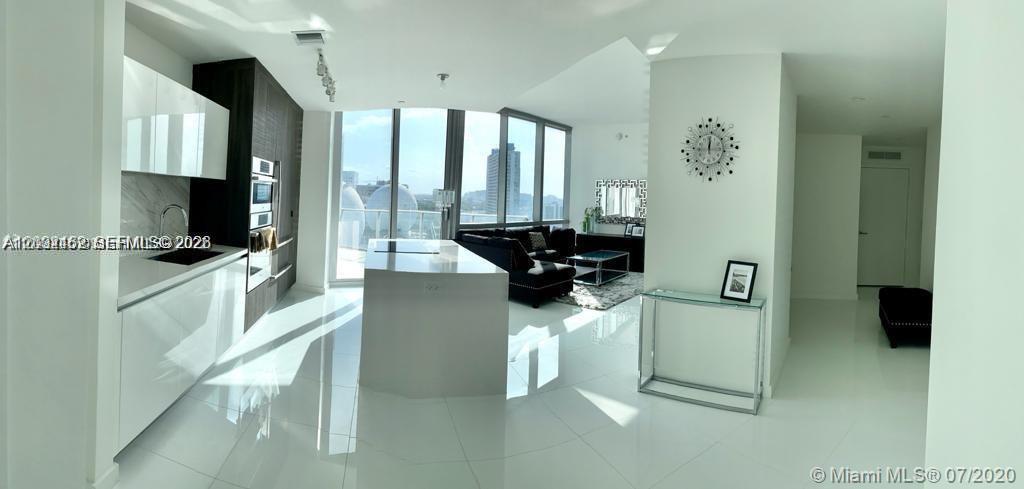 PARAMOUNT WORLD CENTER - Residential
