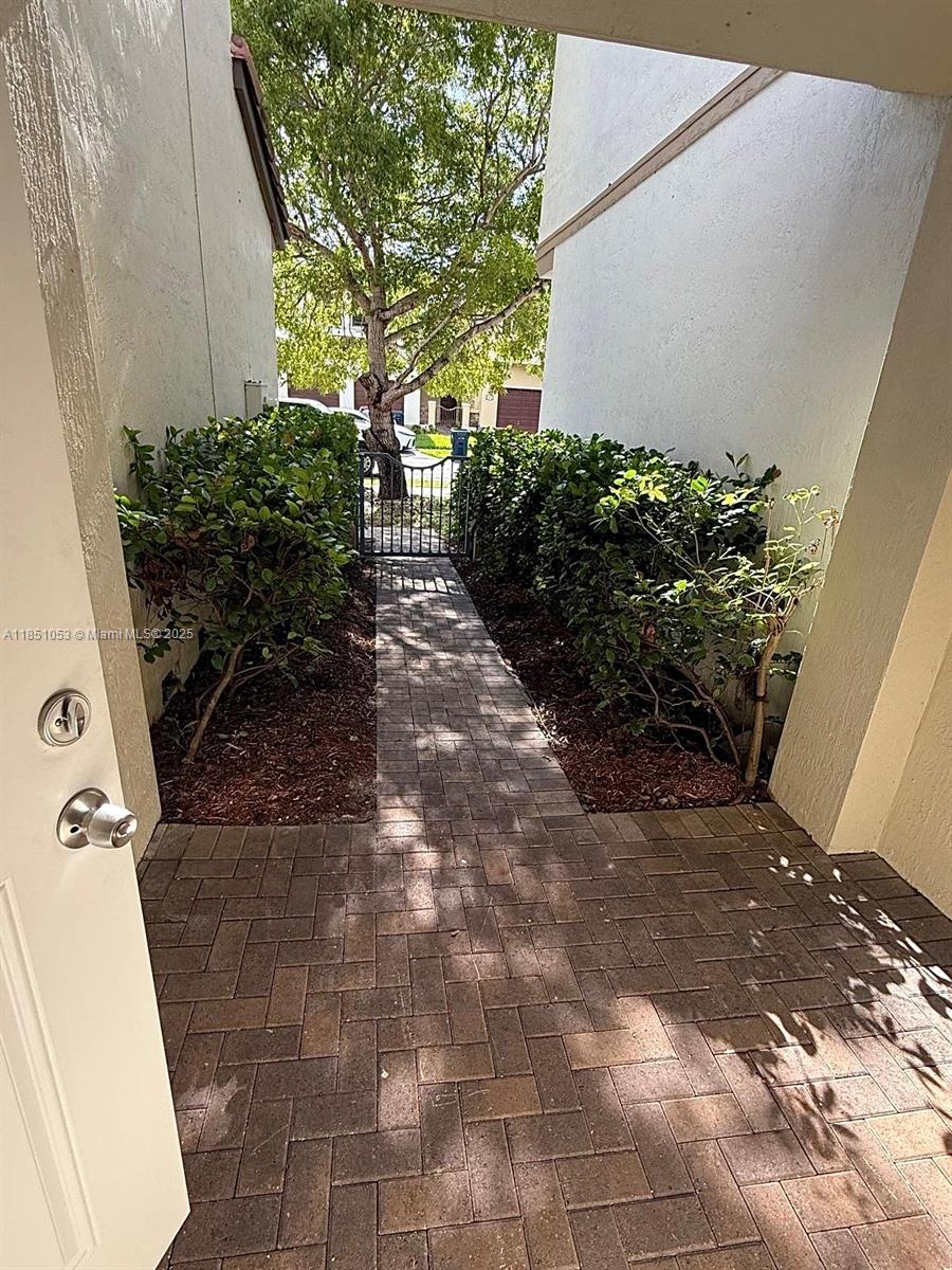 TRELLIS AT BAYSHORE - Residential Lease