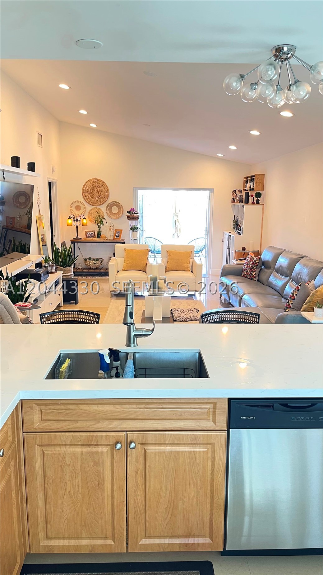 SUMMIT PINES UNIT 2 - Residential