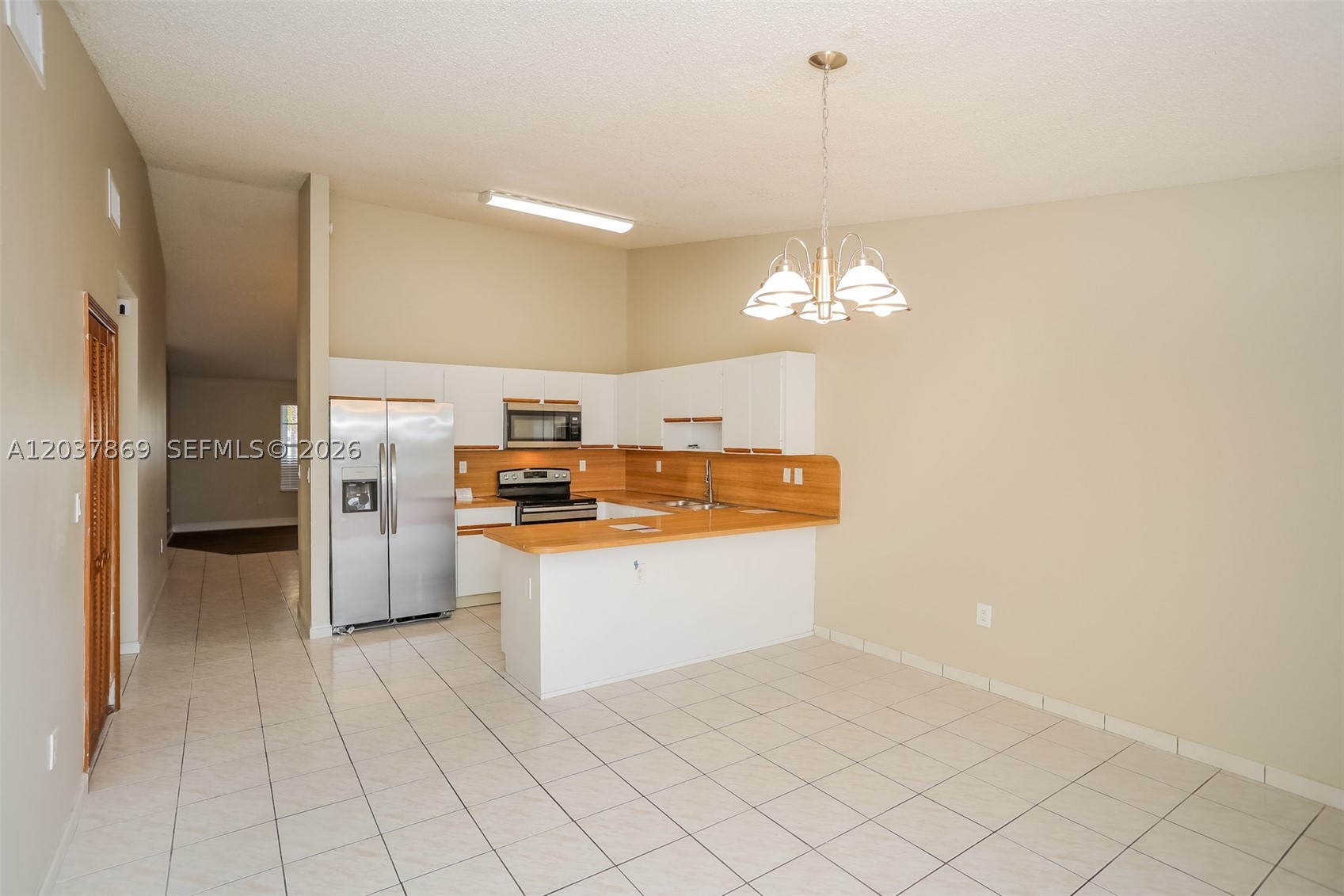 WEST MILLER HEIGHTS SEC 3 - Residential Lease