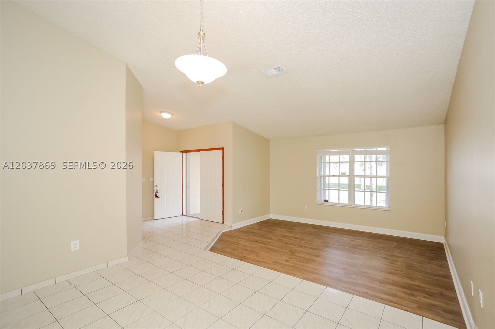 WEST MILLER HEIGHTS SEC 3 - Residential Lease
