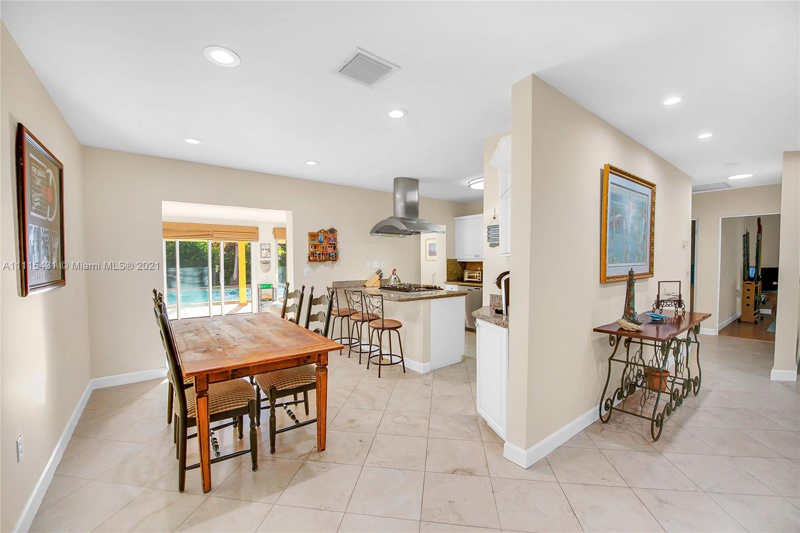 HIGH PINES REV PLAT OF 2N - Residential