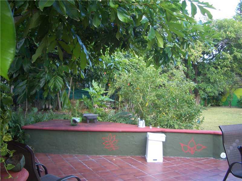HOLLEMAN PARK - Residential Lease