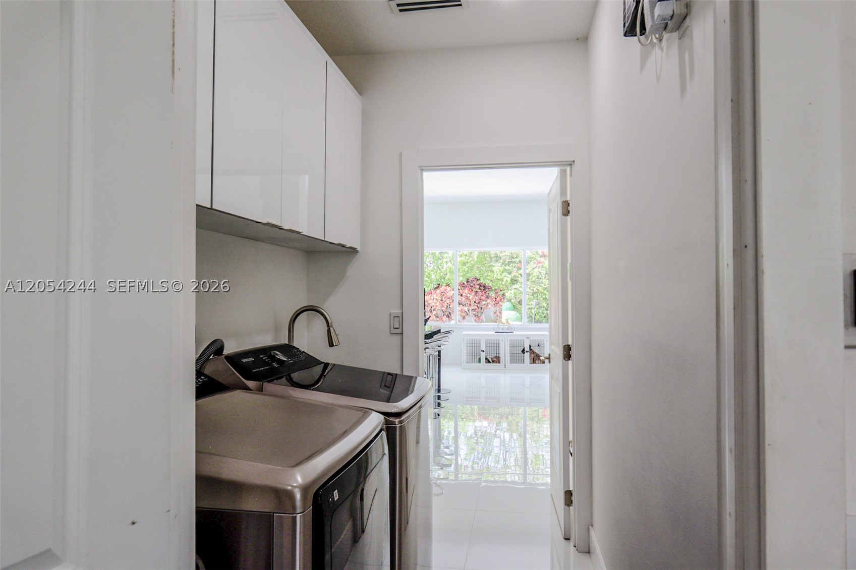 PONCIANA GARDENS - Residential