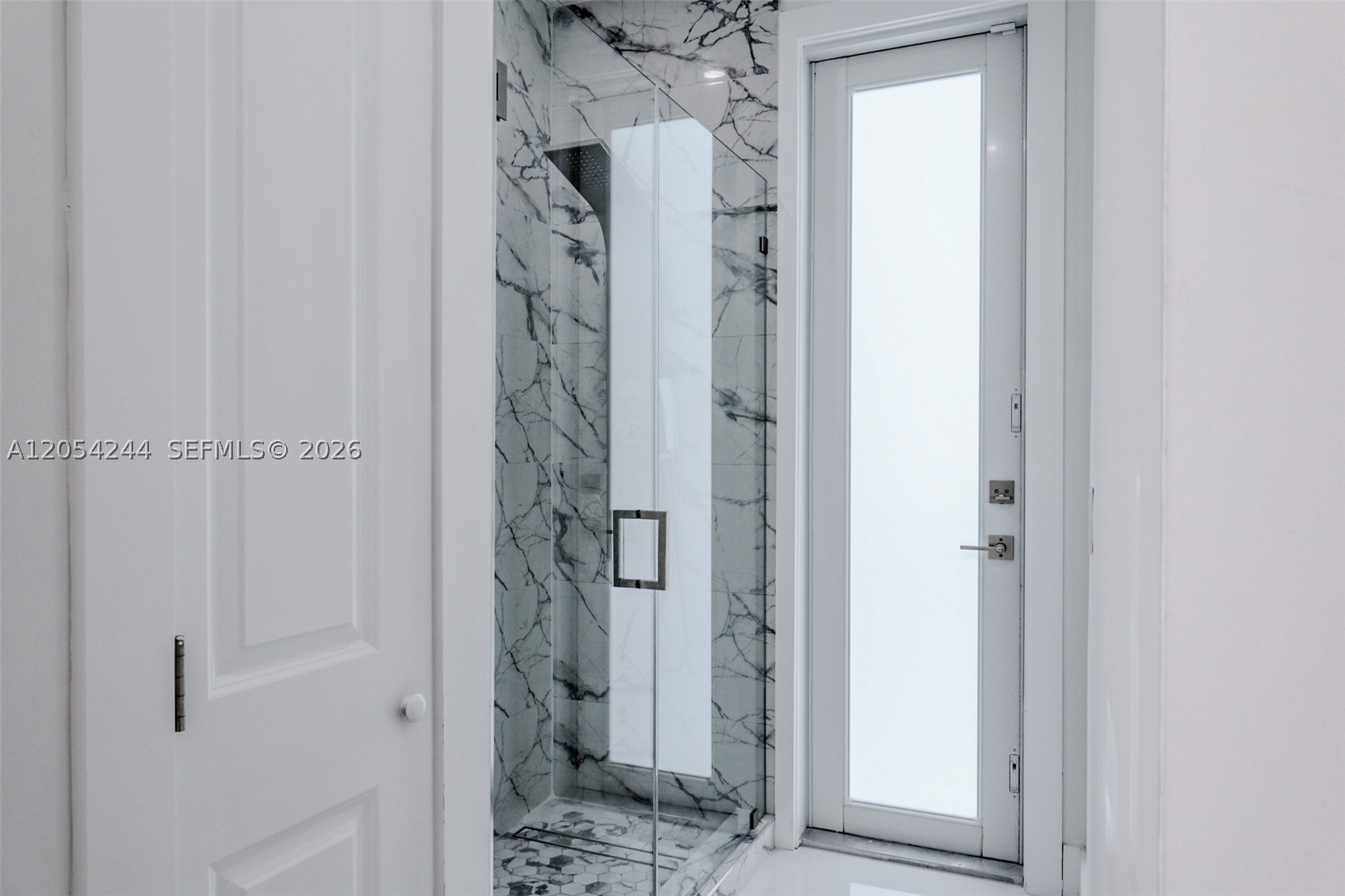 PONCIANA GARDENS - Residential