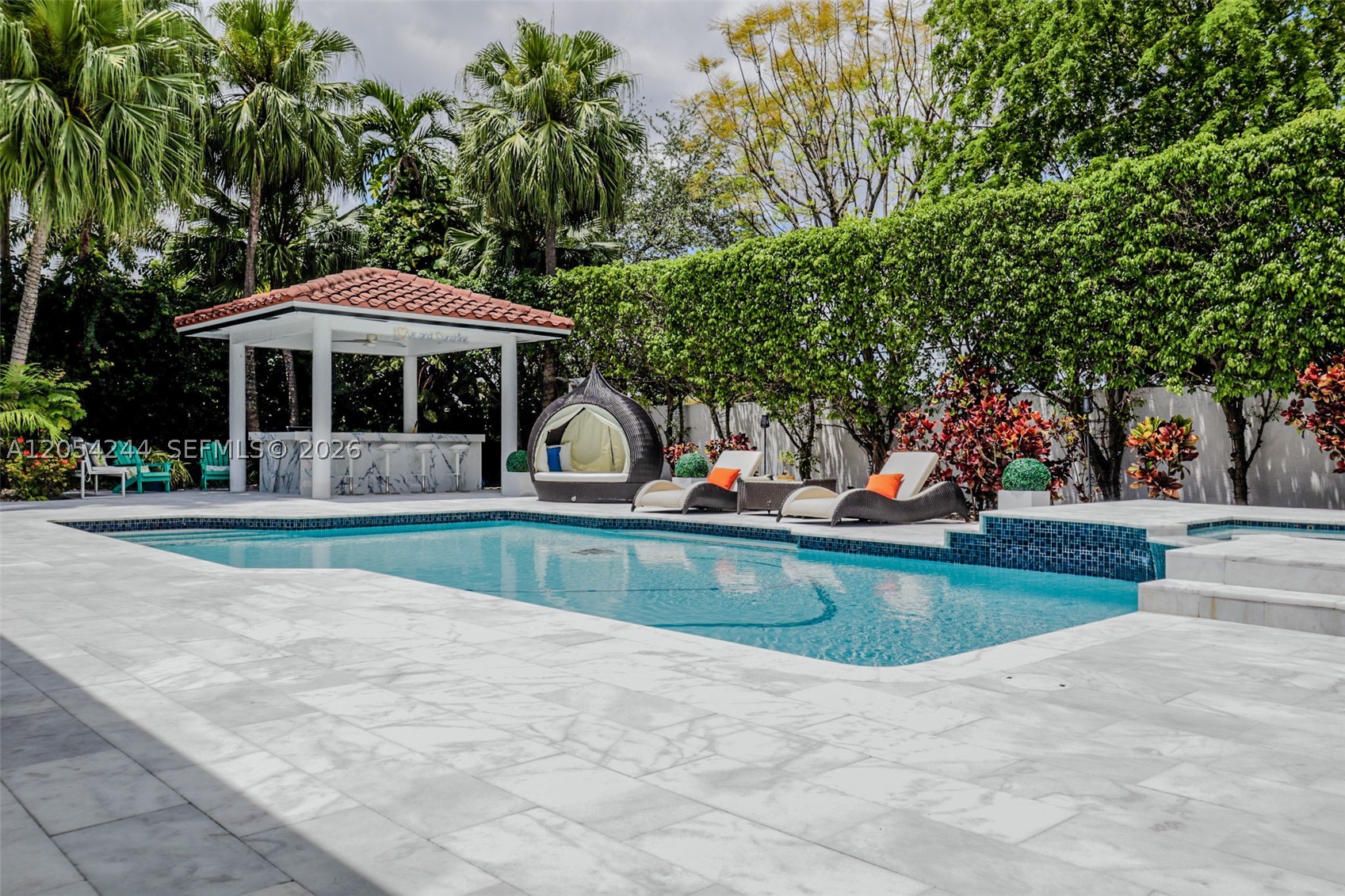 PONCIANA GARDENS - Residential