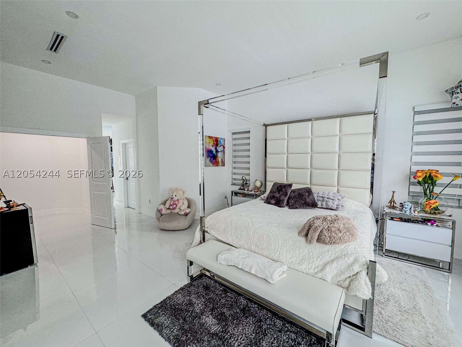 PONCIANA GARDENS - Residential