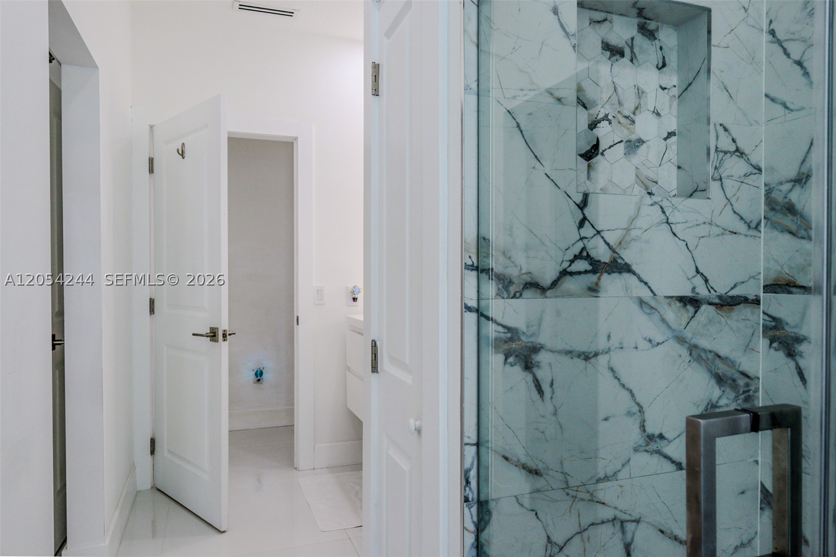 PONCIANA GARDENS - Residential