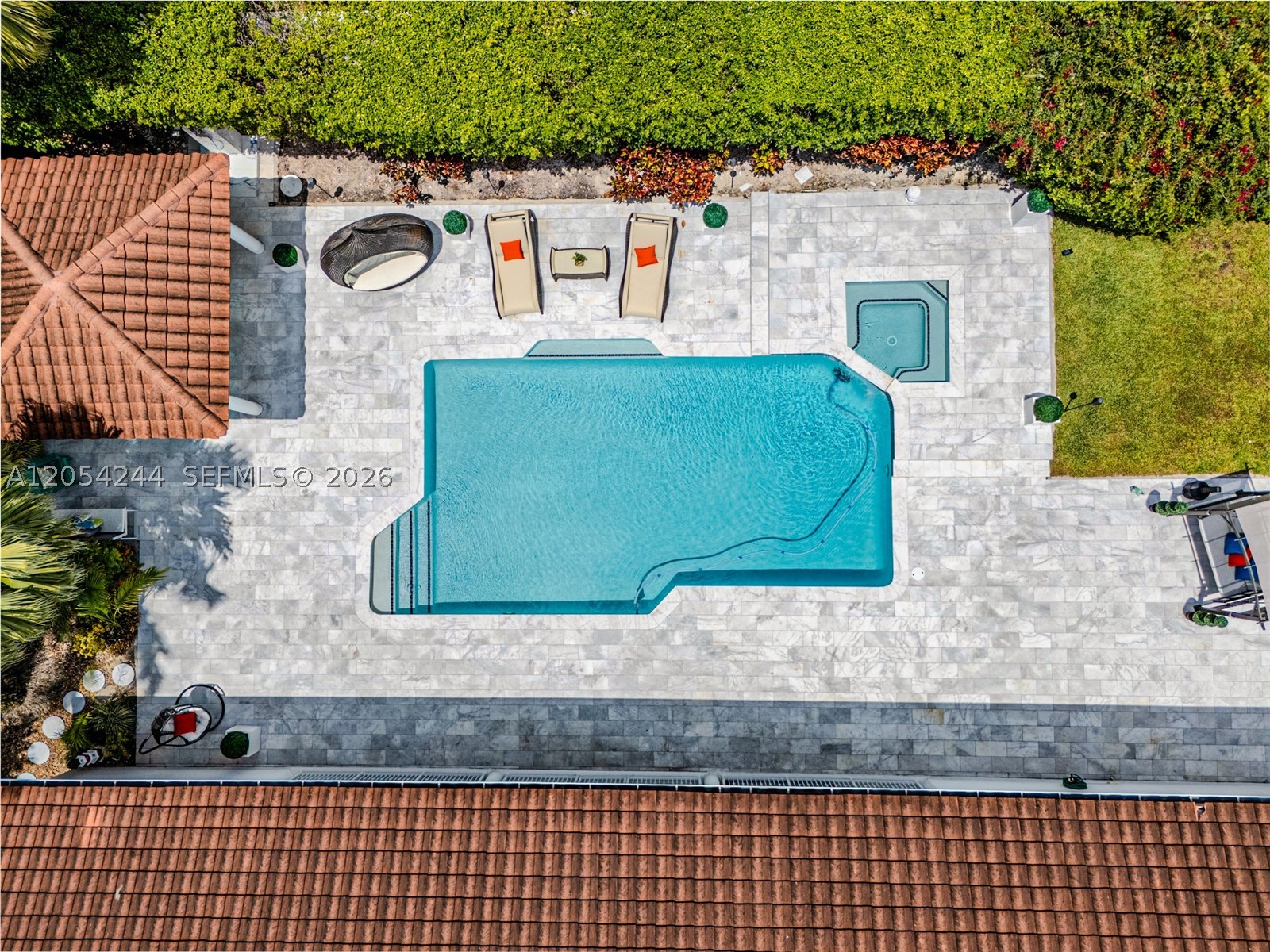 PONCIANA GARDENS - Residential