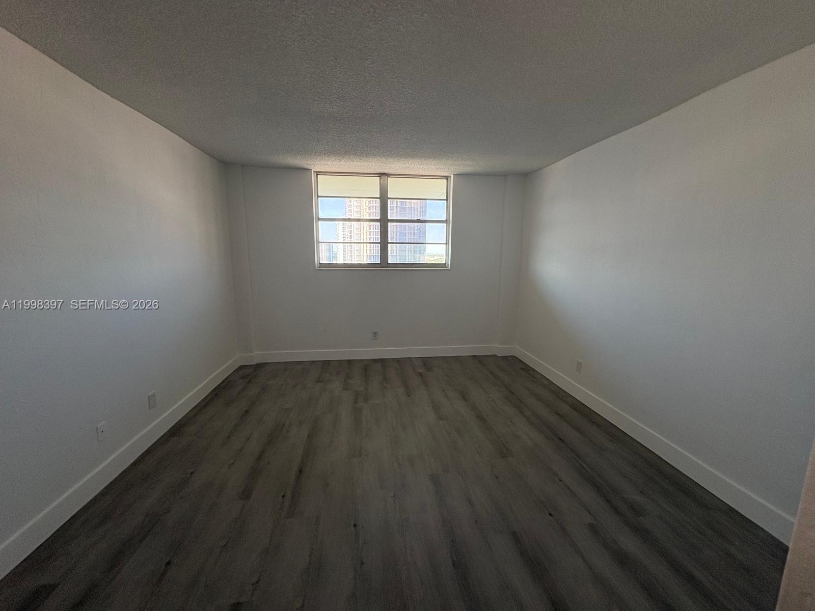 OCEANVIEW BUILDING A COND - Residential