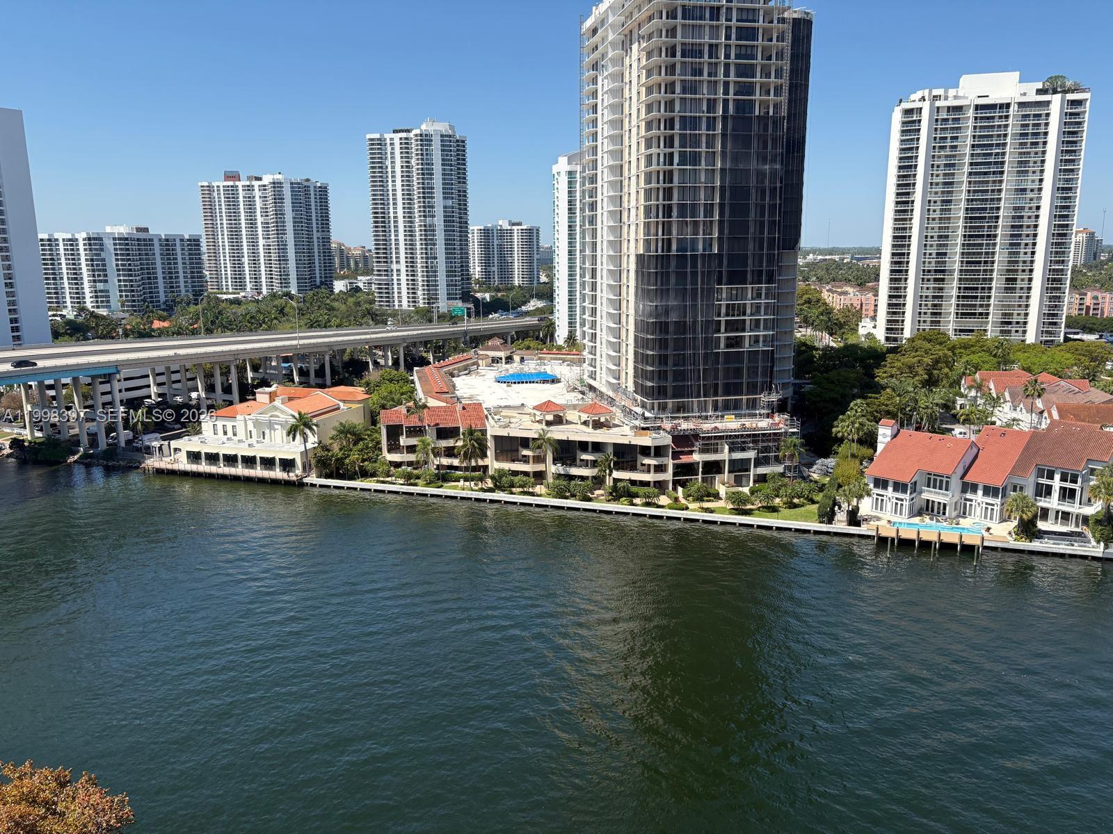 OCEANVIEW BUILDING A COND - Residential