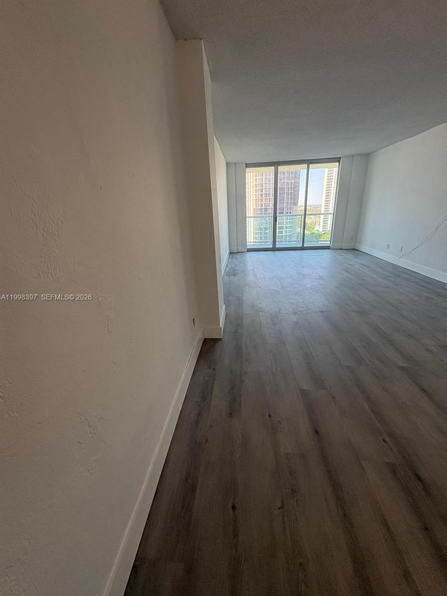 OCEANVIEW BUILDING A COND - Residential
