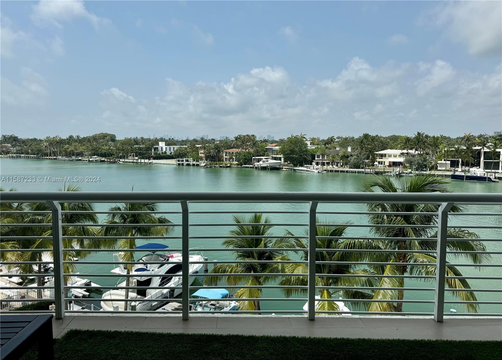 REGATTA AT INDIAN CREEK C - Residential Lease