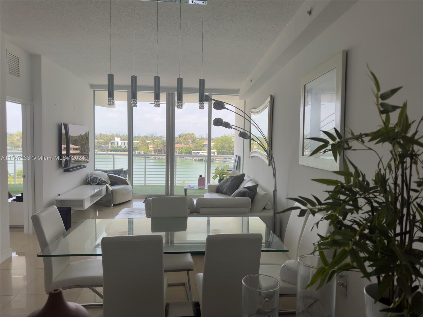 REGATTA AT INDIAN CREEK C - Residential Lease
