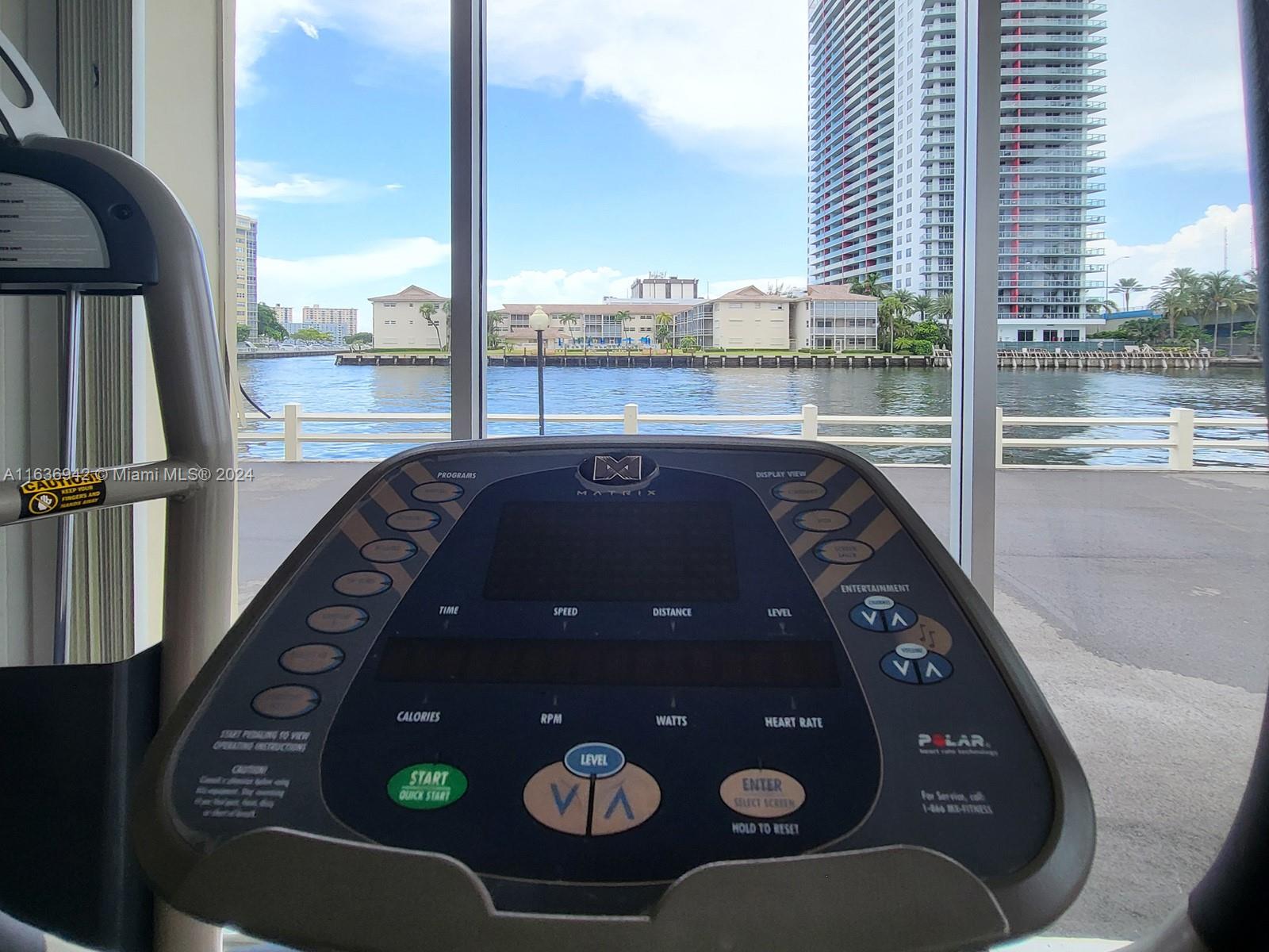IMPERIAL TOWERS CONDO - Residential