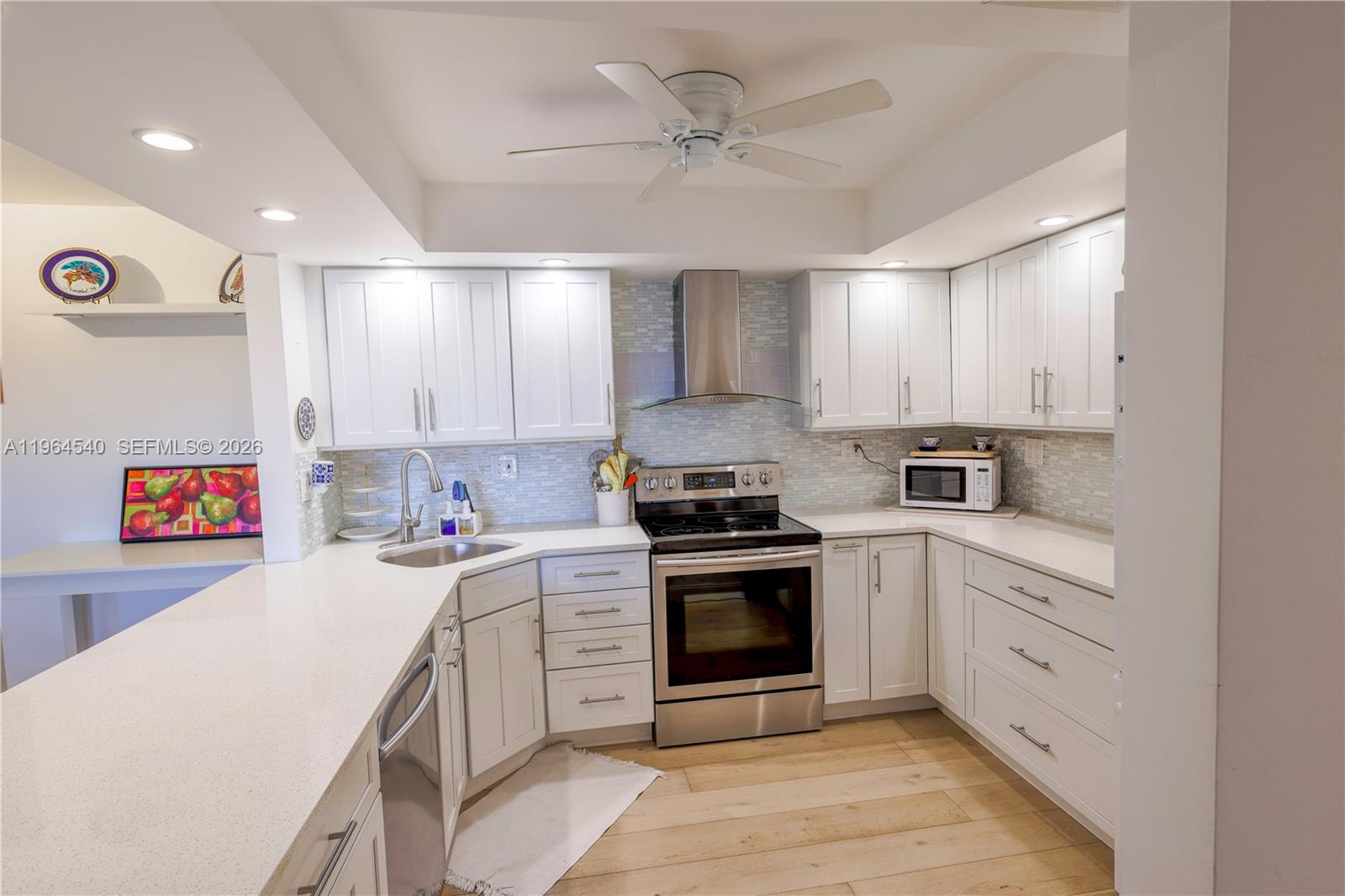 NORTH BEACH CONDO - Residential