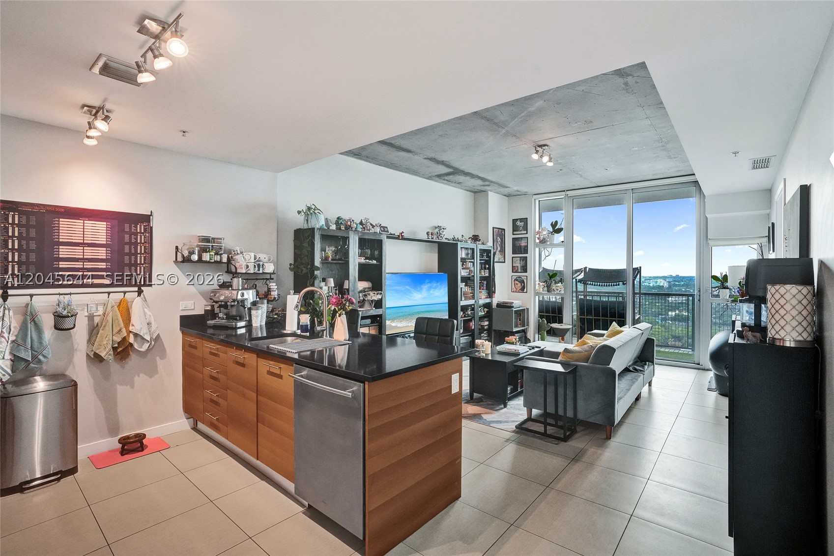 FOUR MIDTOWN MIAMI CONDO - Residential