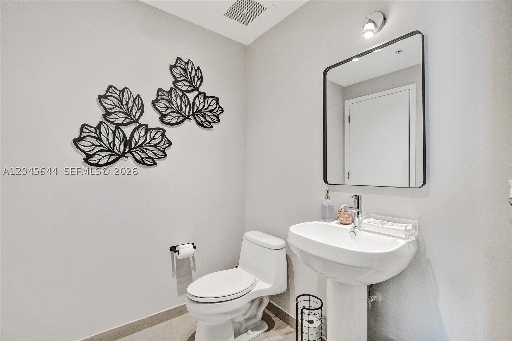 FOUR MIDTOWN MIAMI CONDO - Residential