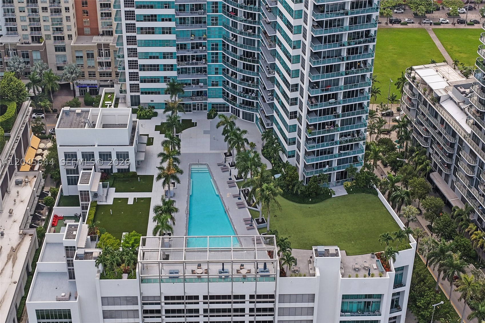 FOUR MIDTOWN MIAMI CONDO - Residential