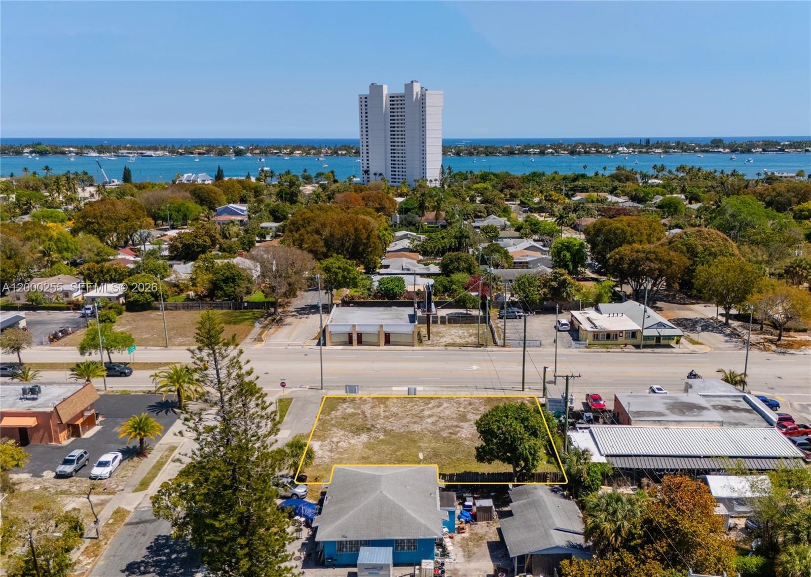 NORTH PALM BCH 4 - Land