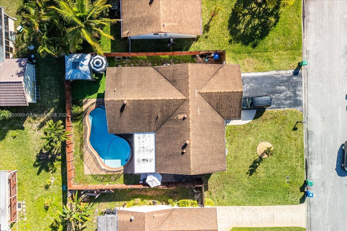 ROYAL PALM POINTE - Residential