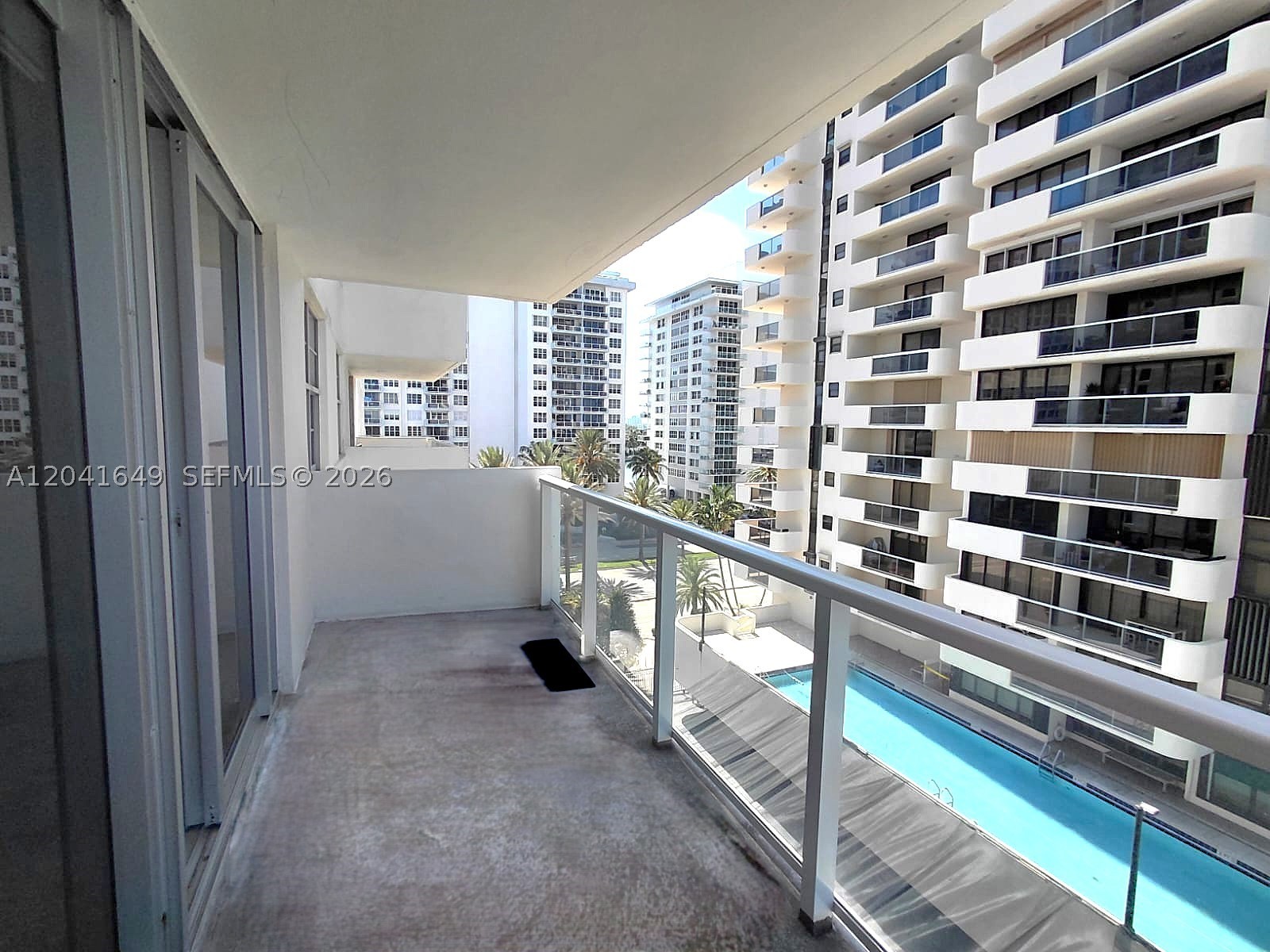 ARLEN BEACH CONDO - Residential