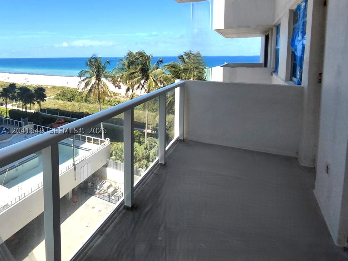 ARLEN BEACH CONDO - Residential