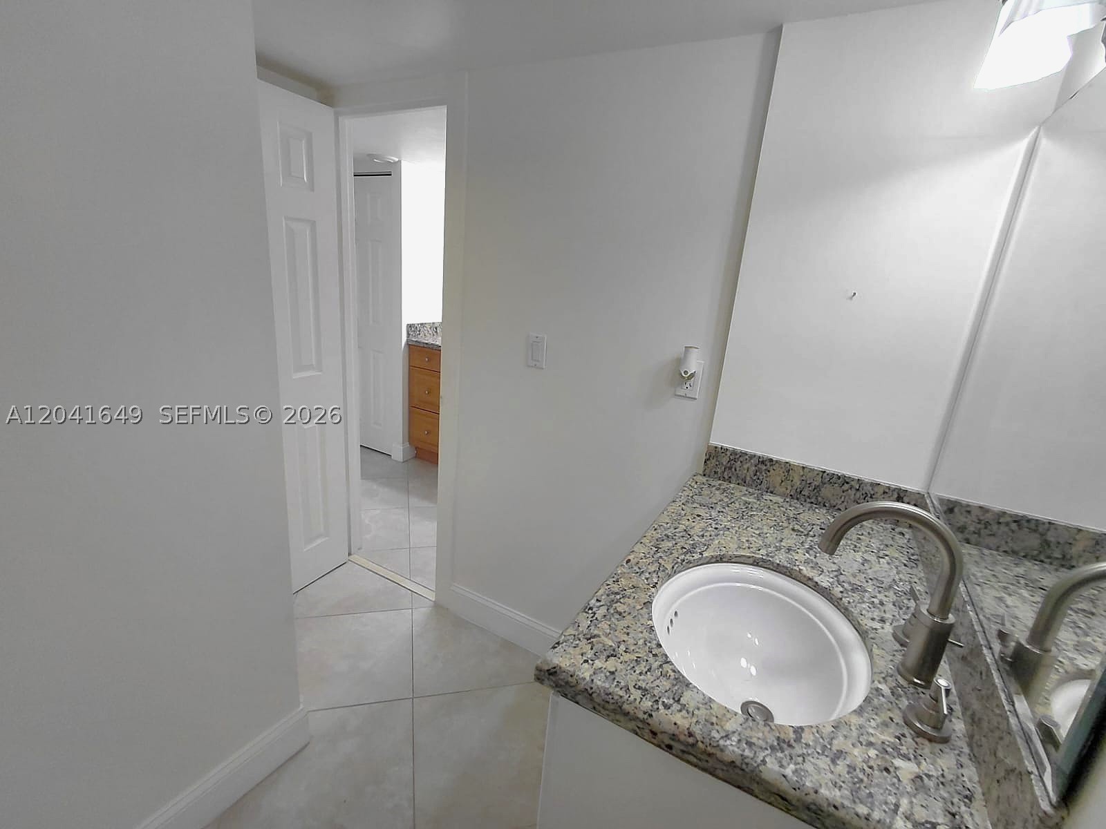 ARLEN BEACH CONDO - Residential