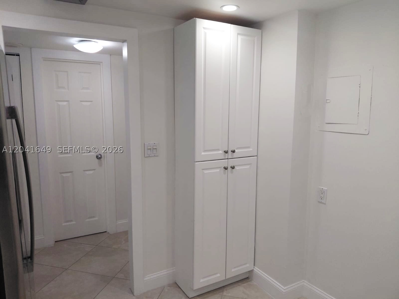 ARLEN BEACH CONDO - Residential
