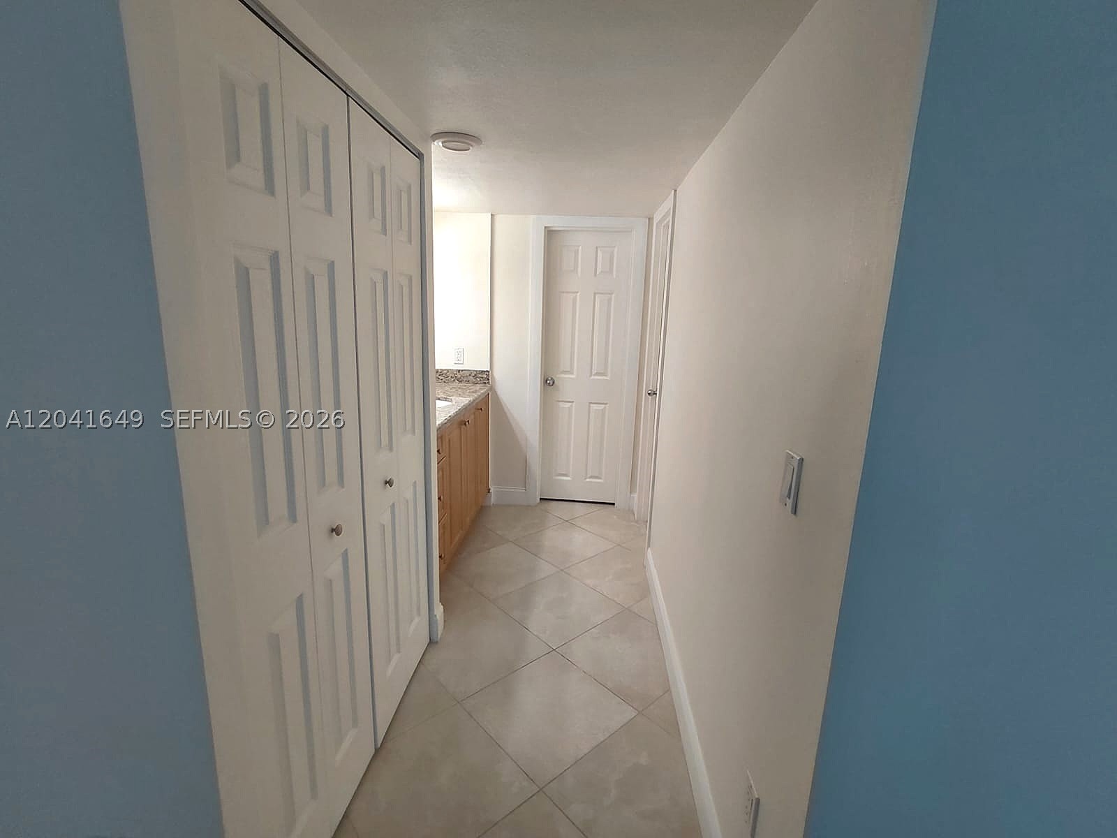 ARLEN BEACH CONDO - Residential