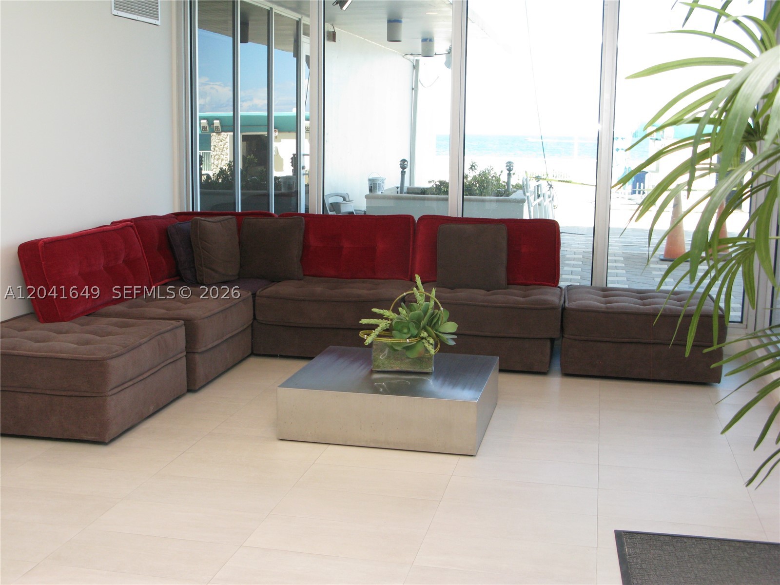 ARLEN BEACH CONDO - Residential