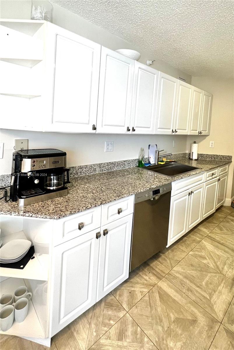 SANDS POINTE OCEAN BEACH - Residential Lease