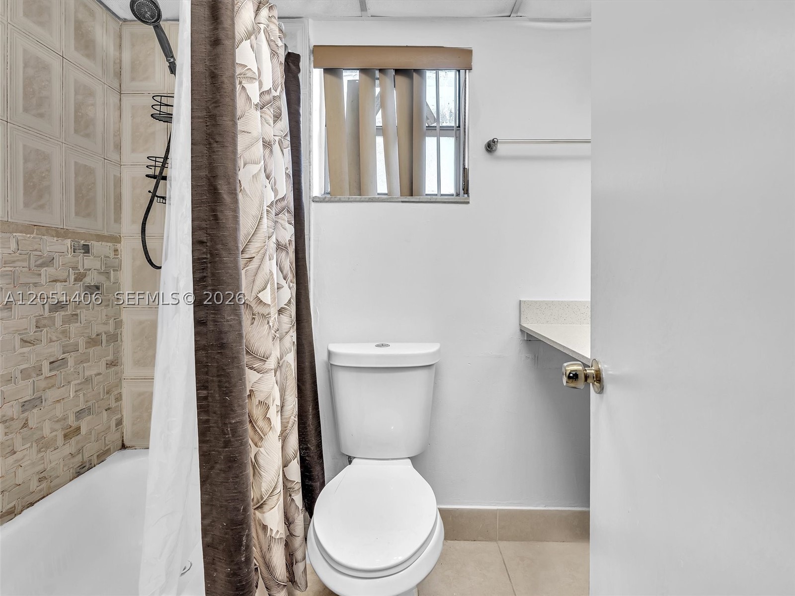 BROOKVIEW CONDO - Residential Lease