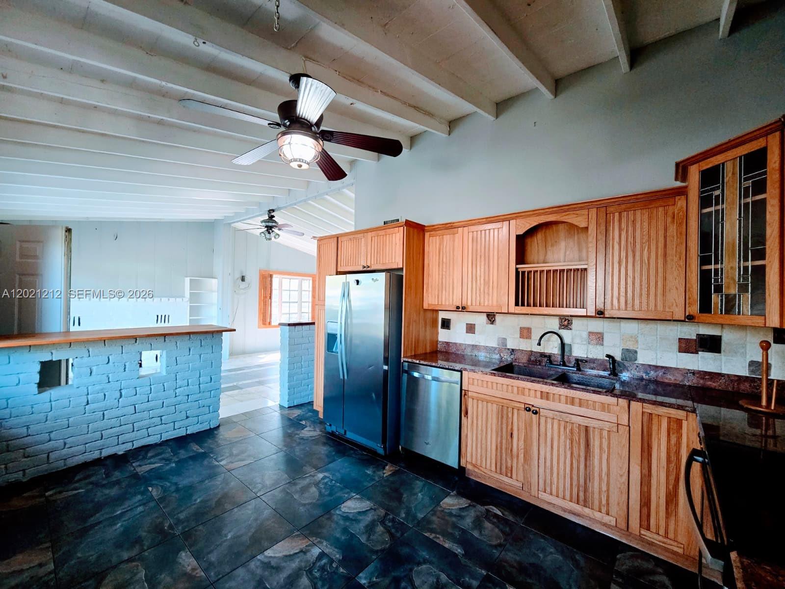 MIAMI GARDENS ESTATES SEC - Residential