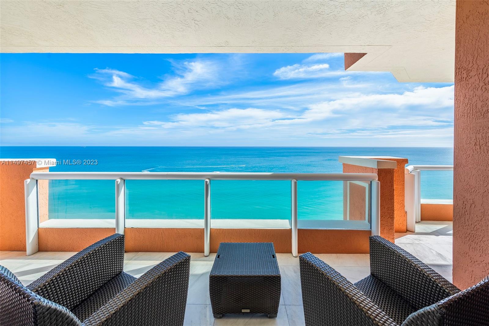 ACQUALINA OCEAN RESIDENCE - Residential