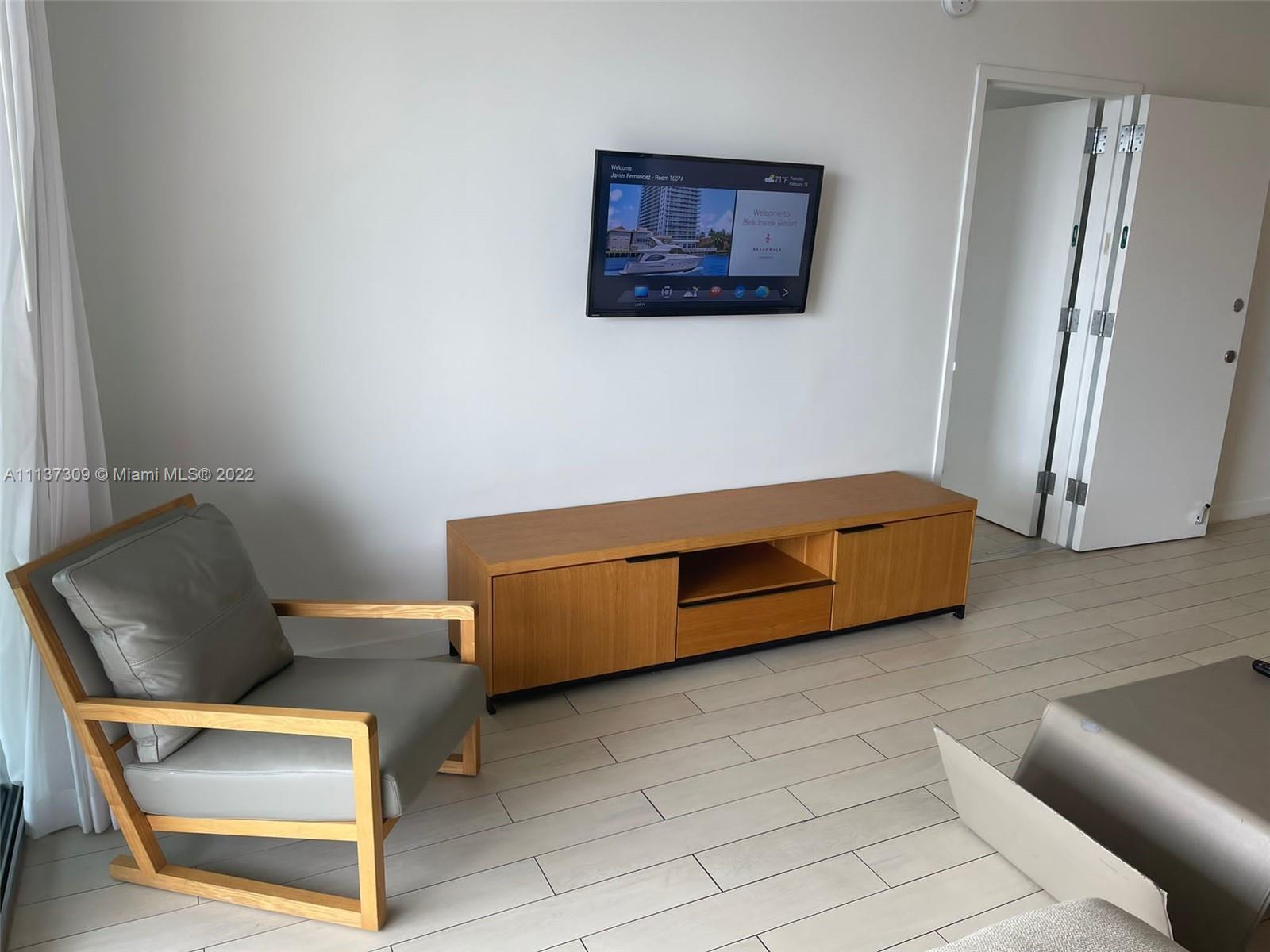 BEACHWALK CONDOMINIUM - Residential