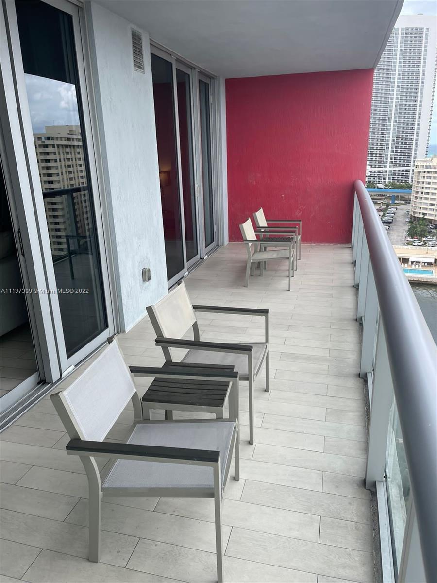 BEACHWALK CONDOMINIUM - Residential