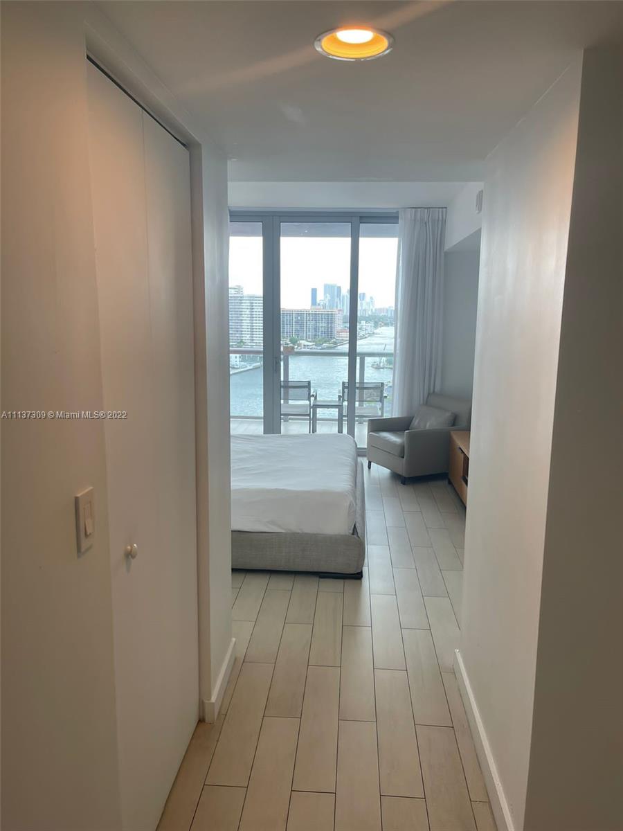 BEACHWALK CONDOMINIUM - Residential
