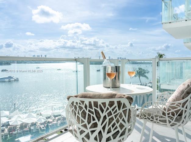 Turnkey Bayfront Beauty at the Mondrian – Not in the Hotel Program!

Agents — this is the kind of opportunity your buyers are looking for. A direct bay view with a balcony where every sunrise and sunset becomes part of daily life. This spacious one-bedroom, one-bathroom unit comes fully furnished, renovated, and completely turnkey, ready for your client to enjoy or rent immediately.

What makes this unit even more attractive? It’s NOT part of the hotel program, giving owners maximum flexibility and control. Plus, with daily rentals allowed, it’s a rare income-producing asset in a world-class location.
Your buyers will love the Mondrian lifestyle, full access to the newly renovated pool deck, waterfront gym, spa, indoor-outdoor bar, bayfront restaurant, valet parking, & more.