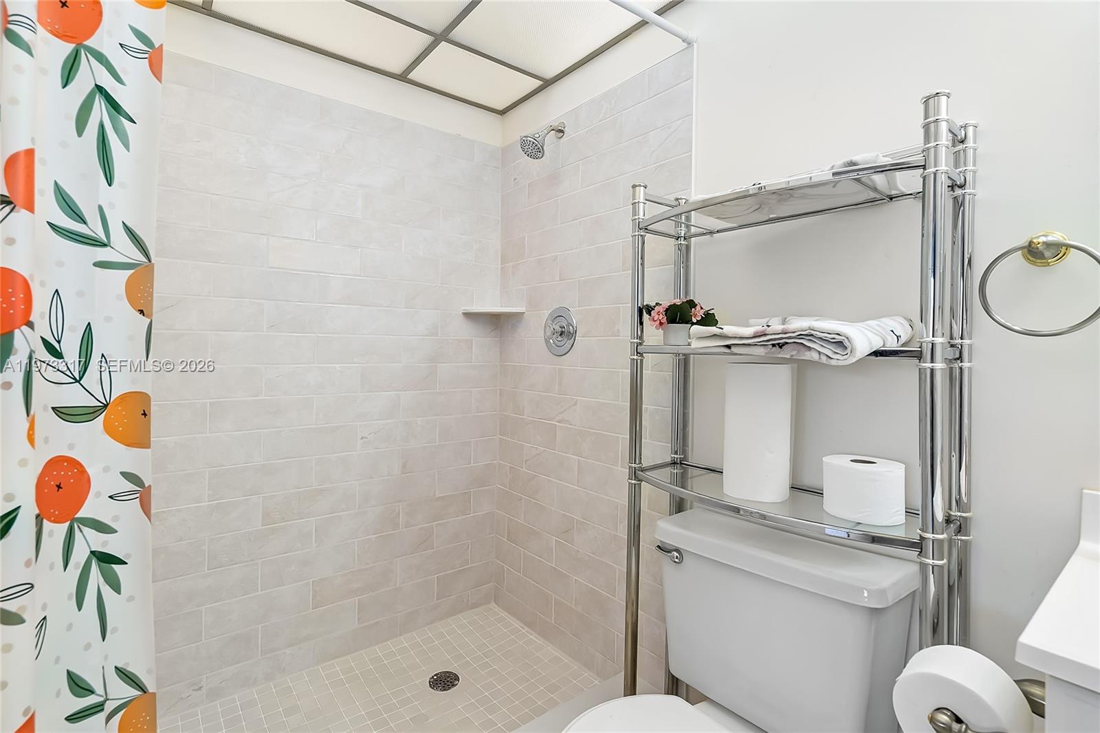 CLAIRMONT CONDOMINIUM J - Residential