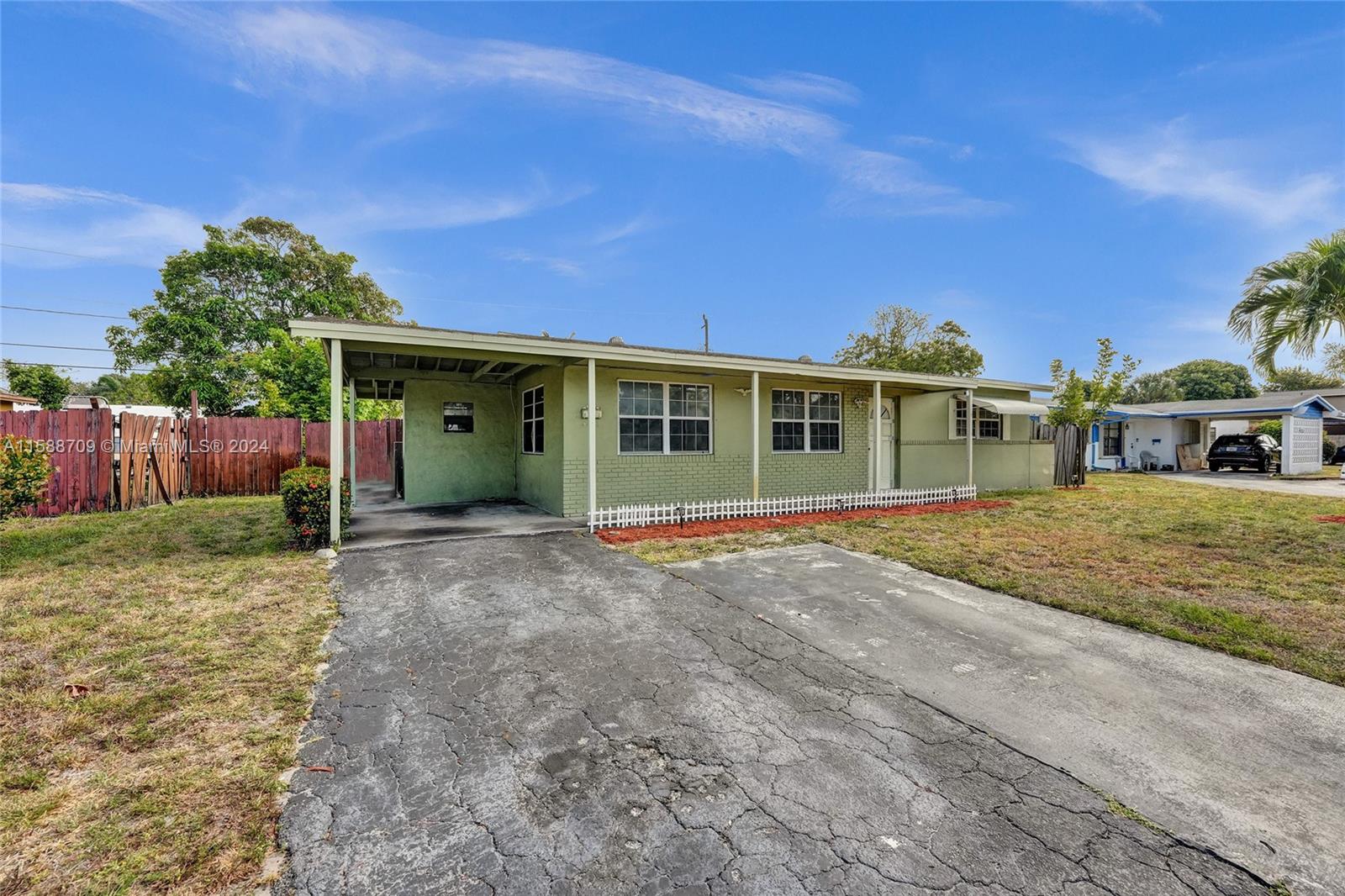 FALCON SUB NO ONE - Residential