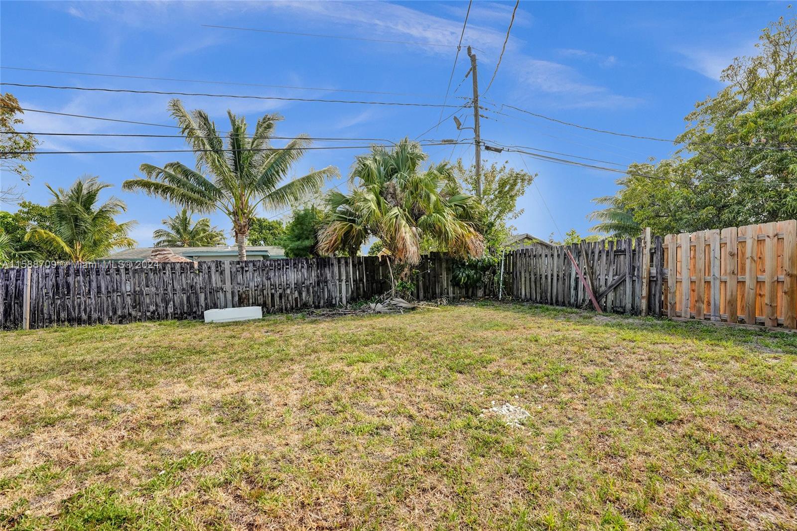 FALCON SUB NO ONE - Residential