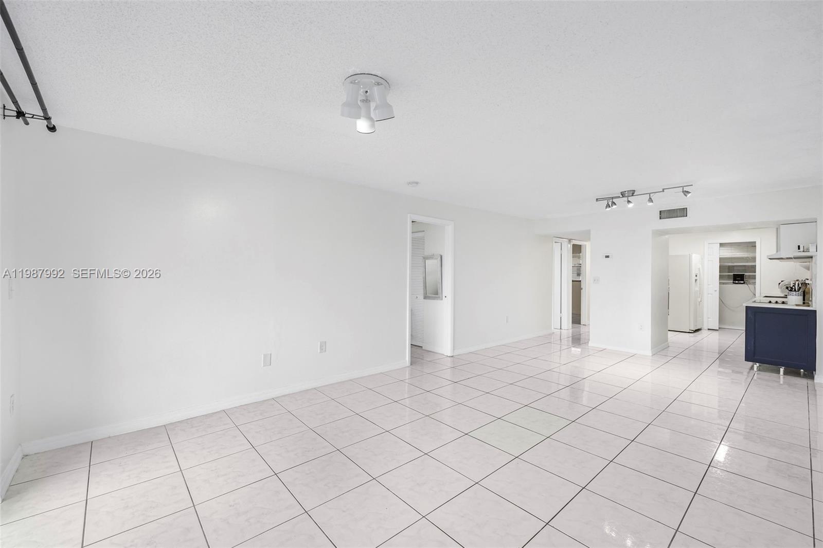 ATRIUM GARDENS CONDO - Residential Lease