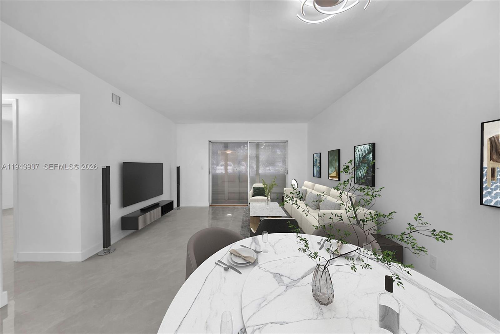 HILLCREST COUNTRY CLUB AP - Residential