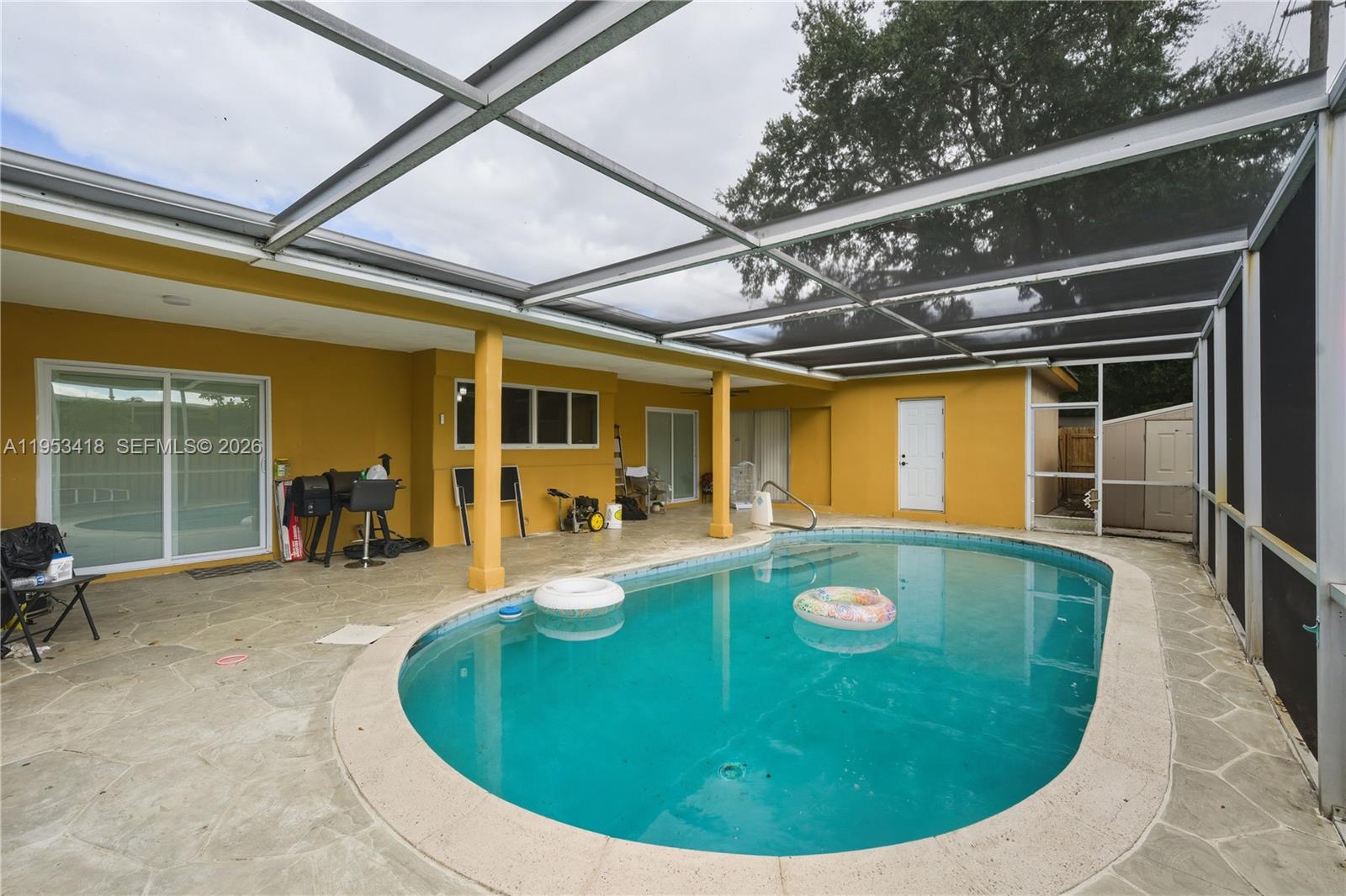 MIRAMAR PARK THIRD ADD - Residential