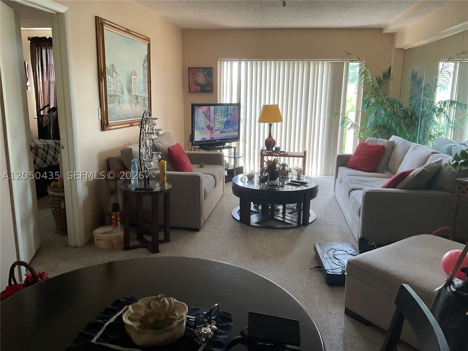 THE ISLES CONDO - Residential