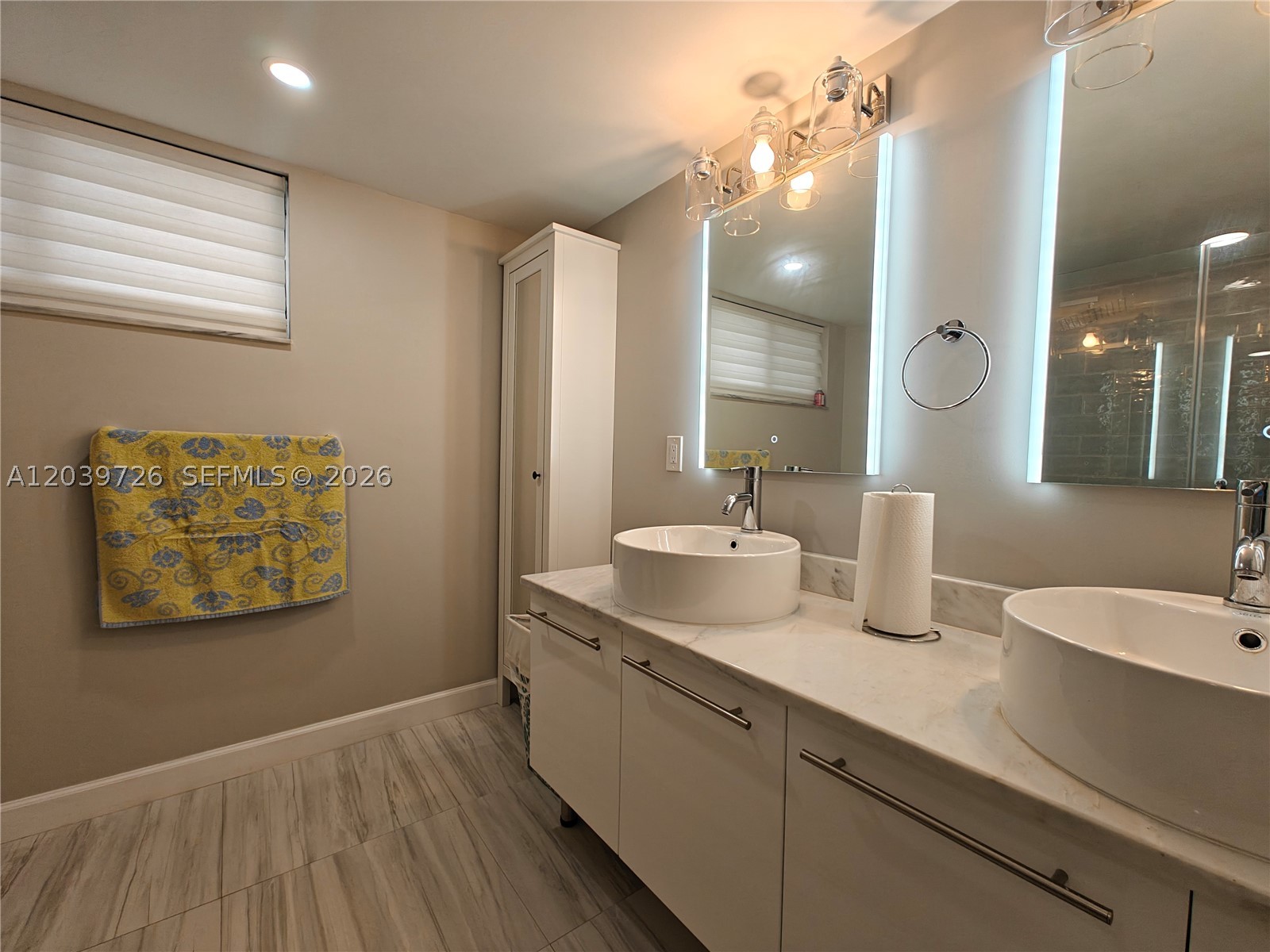 This fully renovated, spacious condo, featuring 2 Bedrooms and 2 Bathrooms, is located on the first floor in Summertree, in the heart of Miami-Dade County. This Unit Has A Utility Room with a full-sized washer and Dryer and large closets in all bedrooms. Summertree community is guard-GATED 24/7, with 2 swimming pools (one by the Lake!), jacuzzi, game room, sauna, Gym, hot tub, BBQ area, clubhouse, exercise room, and more. 10 minutes away from Aventura Mall, Nightlife, restaurants, and shopping centers. Main Highways are accessible quite easily, and both international airports are also nearby, but don't forget you are close to great Beaches! Bldgs are recently updated.